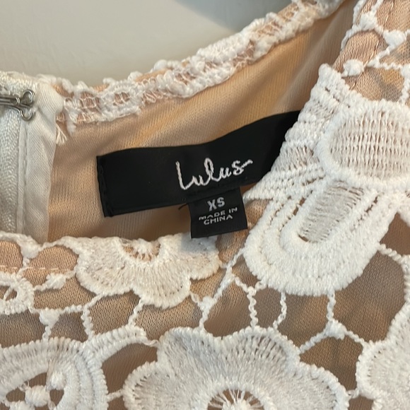 Lulu’s Lace Mini Dress - Picture 7 of 7